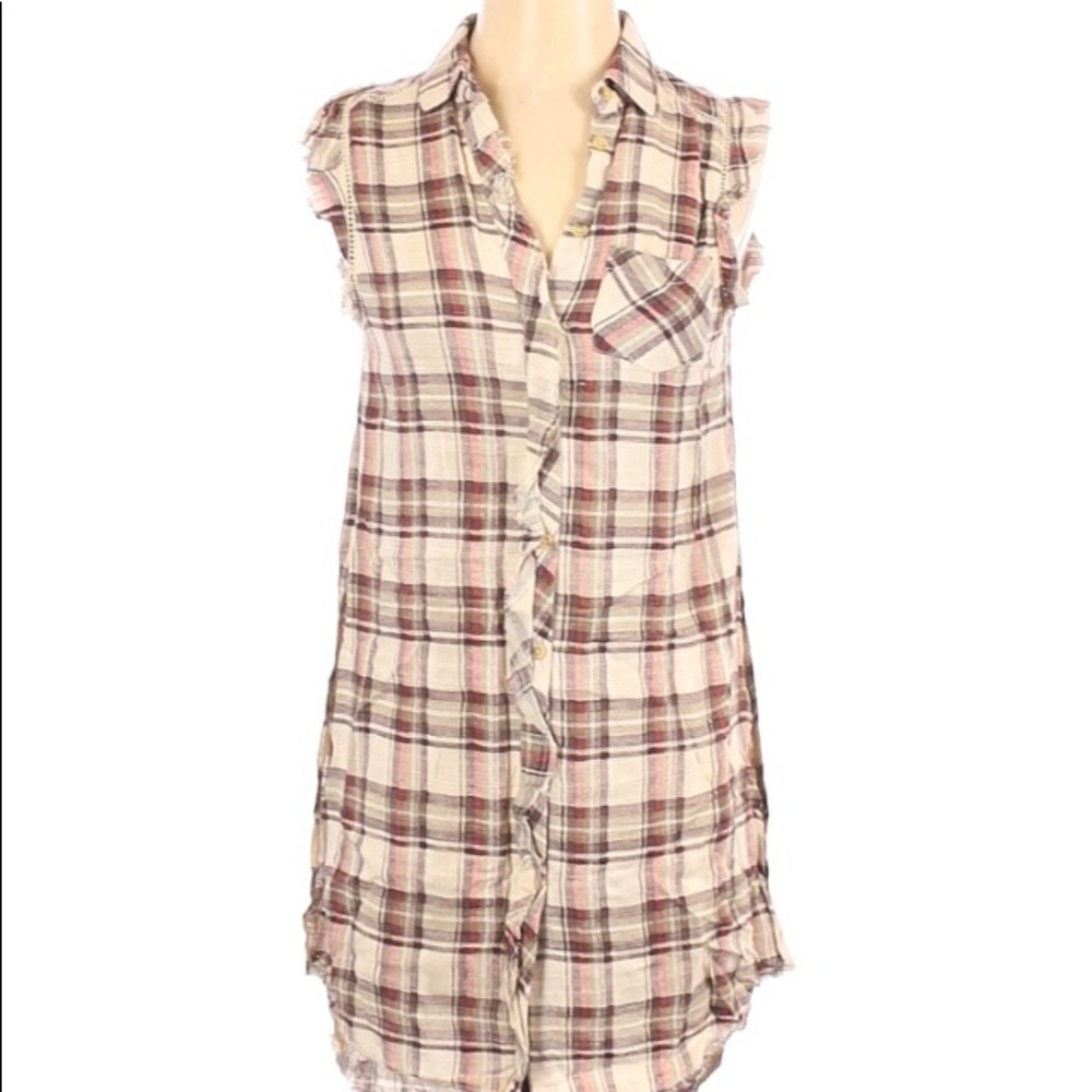 Urban Outfitters Kimchi Blue Alison frayed plaid button front shirt